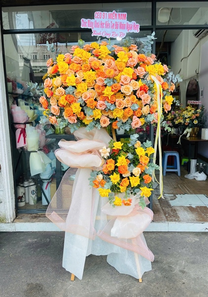 Kệ hoa (1)