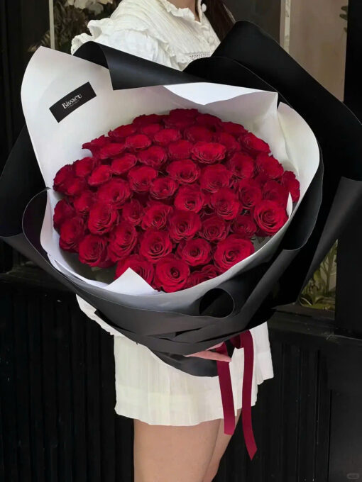 Đóa hồng kiêu sa