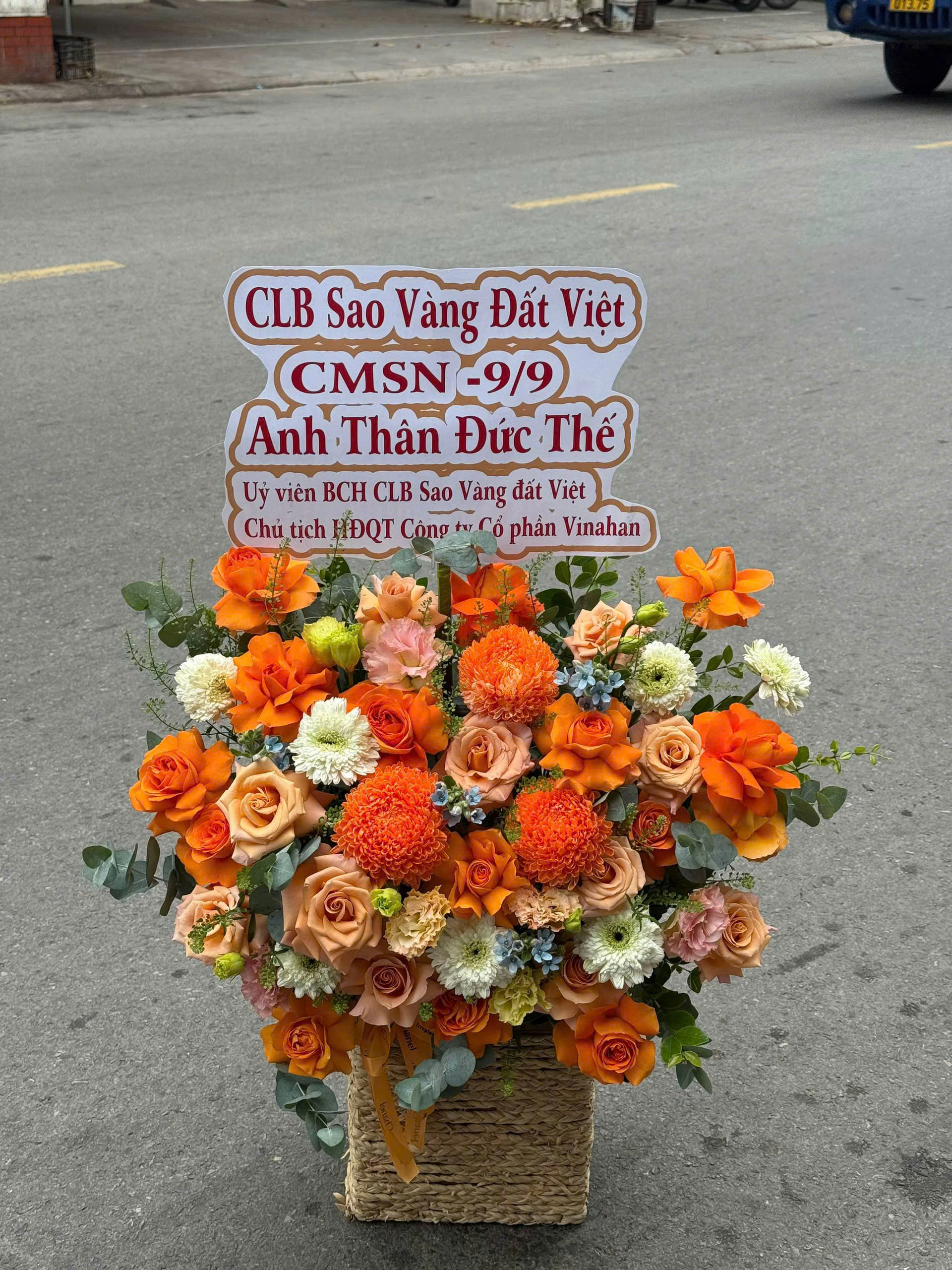 Giỏ hoa “Thiên Hương”